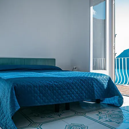 L'eros Blu Di Giulia *