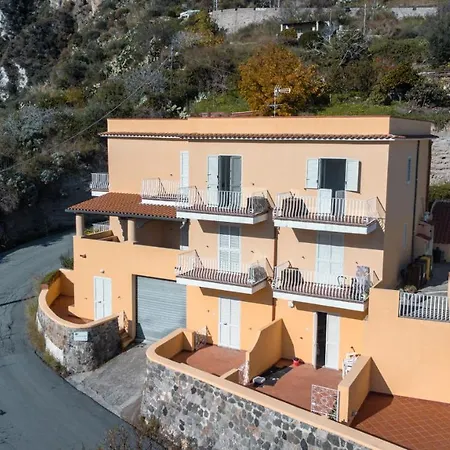 Holiday home L'eros Blu Di Giulia *