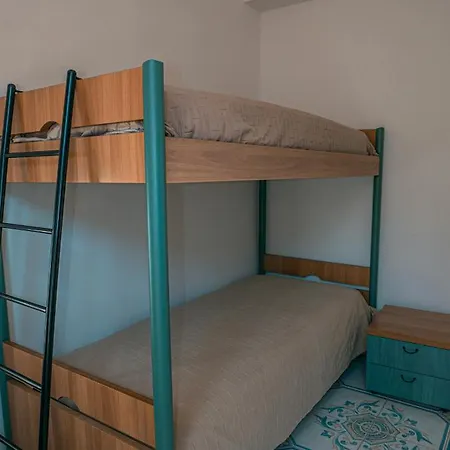 L'eros Blu Di Giulia 칸네토