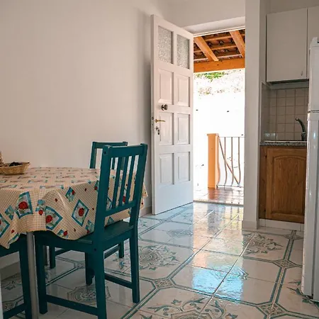 펜션 L'eros Blu Di Giulia *